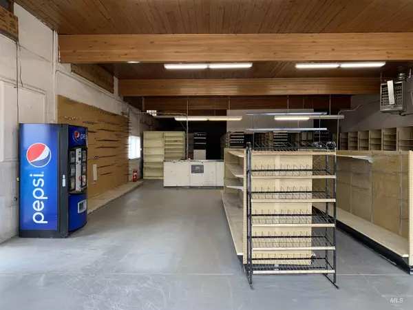 Burley, ID 83318,1058 Overland Ave