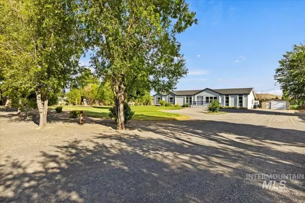 King Hill, ID 83633-3321,2285 E Little Basin Rd