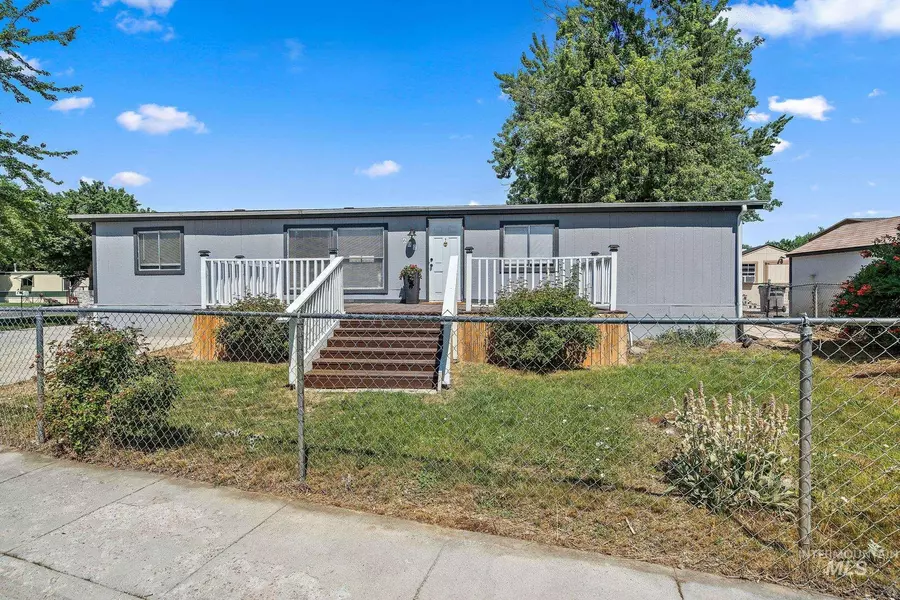 602 Empress, Boise, ID 83713