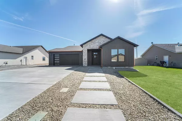 2405 Jackson St N, Jerome, ID 83338