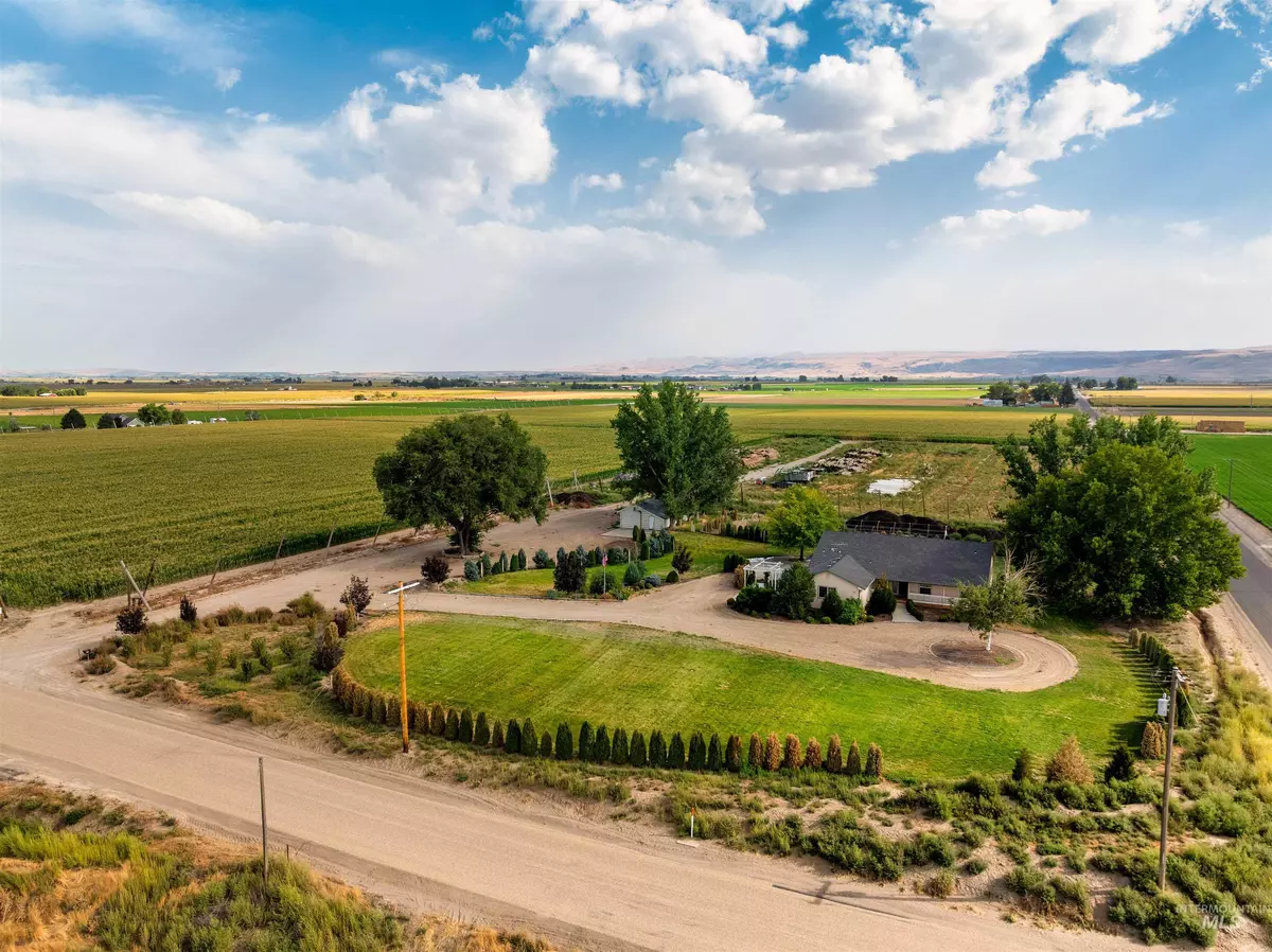 Homedale, ID 83628,3351 Pioneer Road