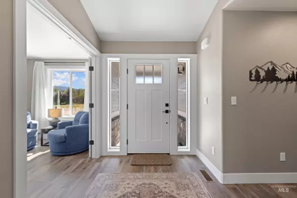 Mccall, ID 83638,1685 Ginney Way