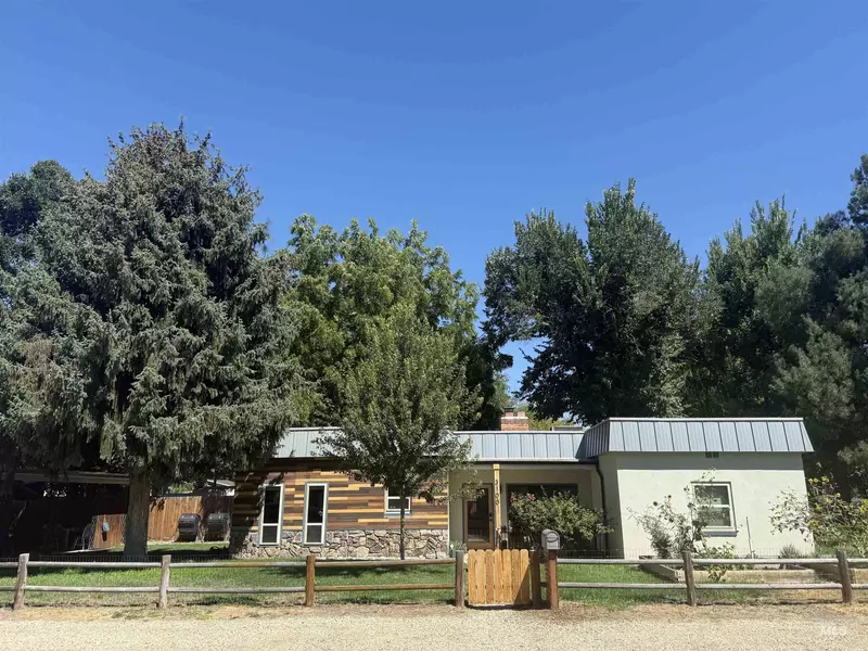 3100 W Grace St., Boise, ID 83703