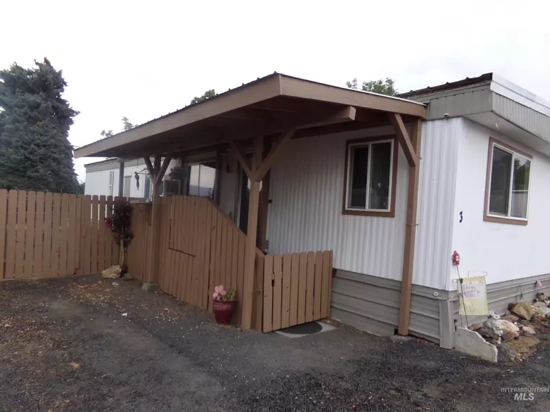 3225 6th Street, Lewiston, ID 83501
