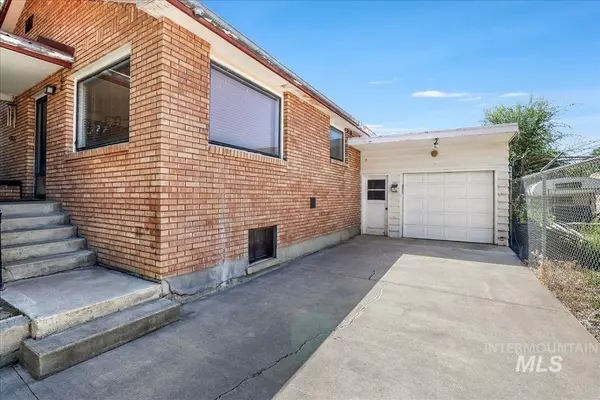 Burley, ID 83318,560 Oakley Ave