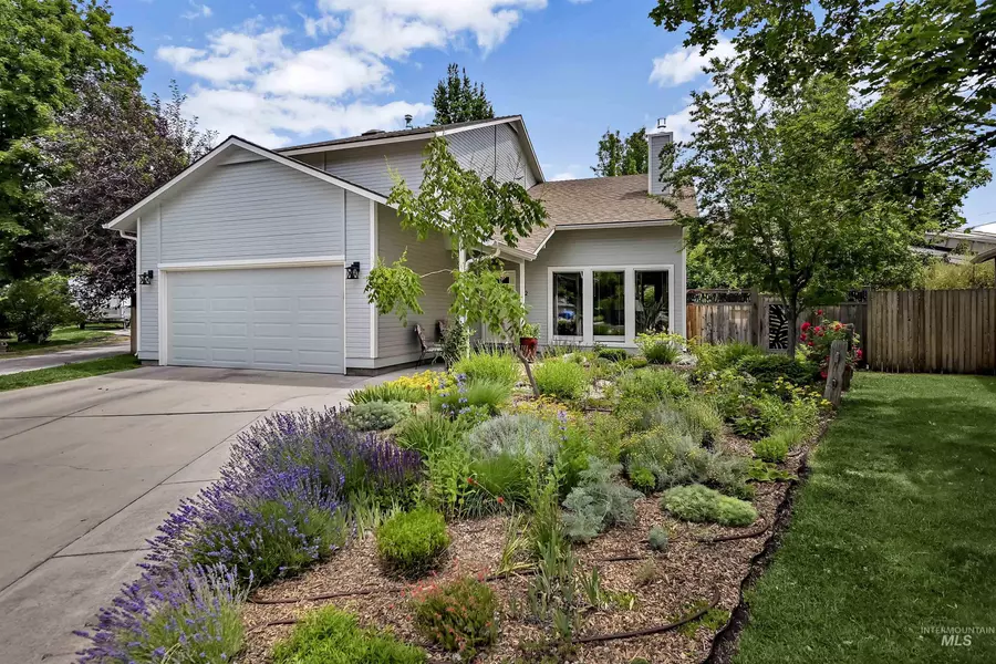 3742 N 39th Street, Boise, ID 83703