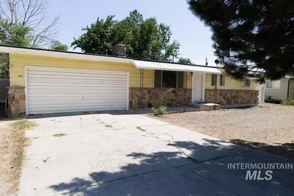 1216 Midland Blvd,  Nampa,  ID 83651