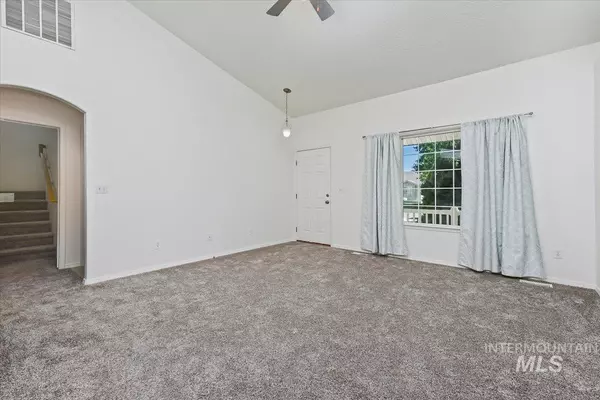 Nampa, ID 83686,2100 Swallowtail Place