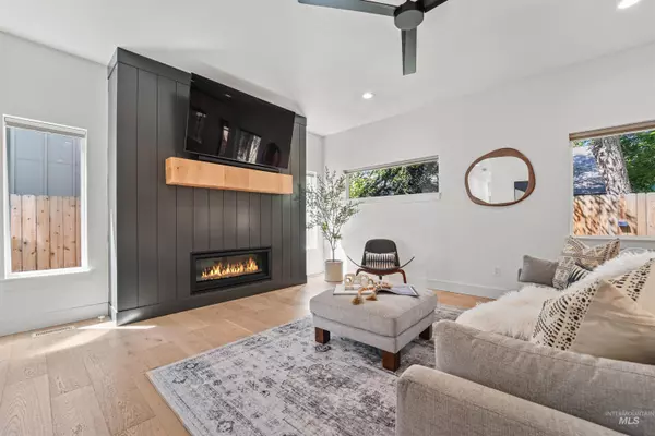 Boise, ID 83706,124 E Howard Ln