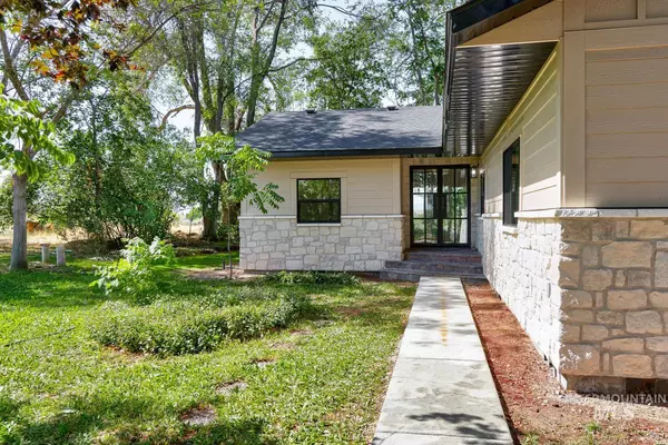 Nampa, ID 83686,12713 Memory Lane