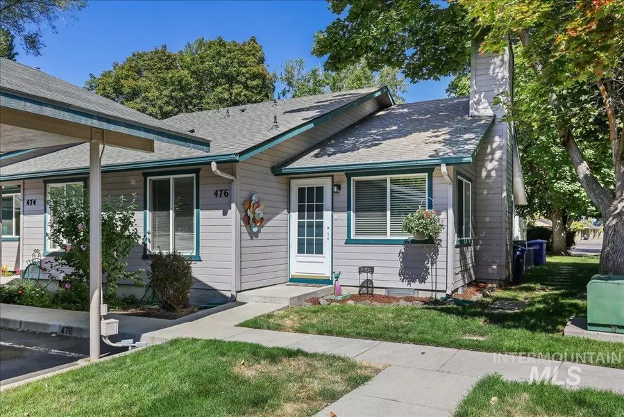 476 E Chester Ln, Boise, ID 83706
