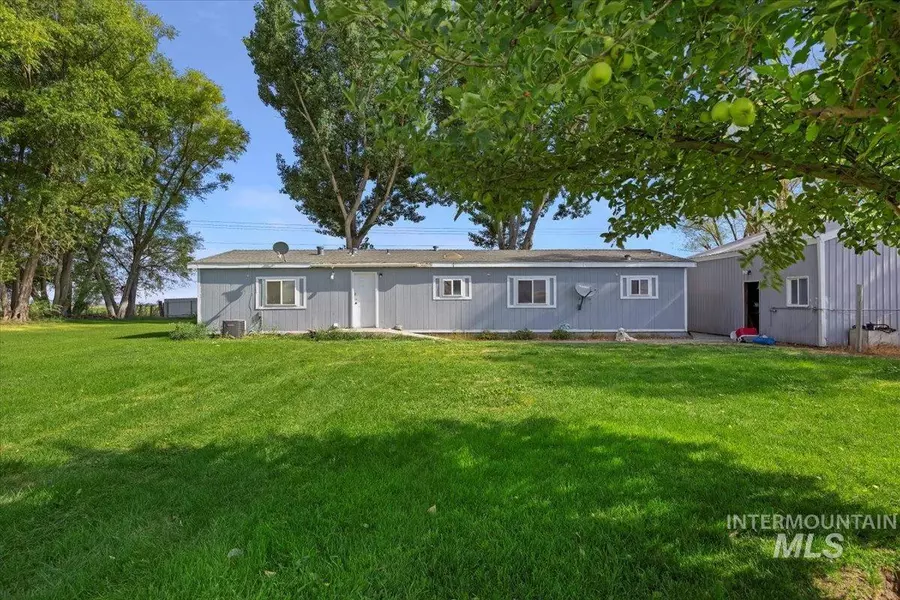 1009 E 200 N, Declo, ID 83323