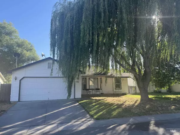 71 S Kelli Loop, Nampa, ID 83687