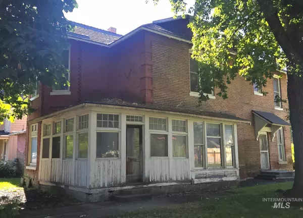 Payette, ID 83661,1122 1st Avenue South