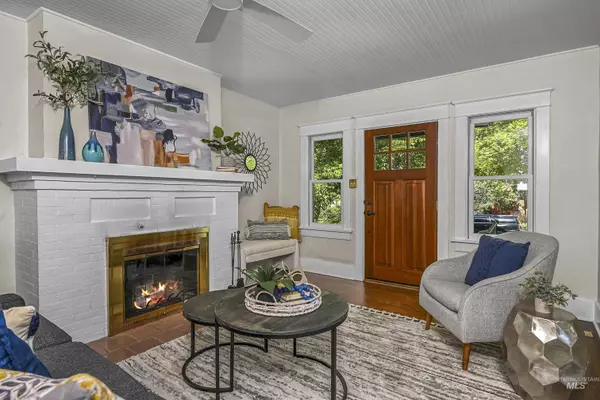 Boise, ID 83702,1806 N 8th Street