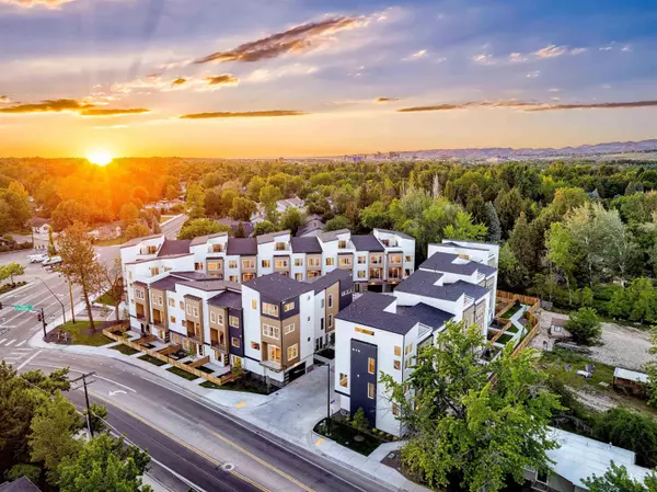 Boise, ID 83706,2037 S Makar Ln