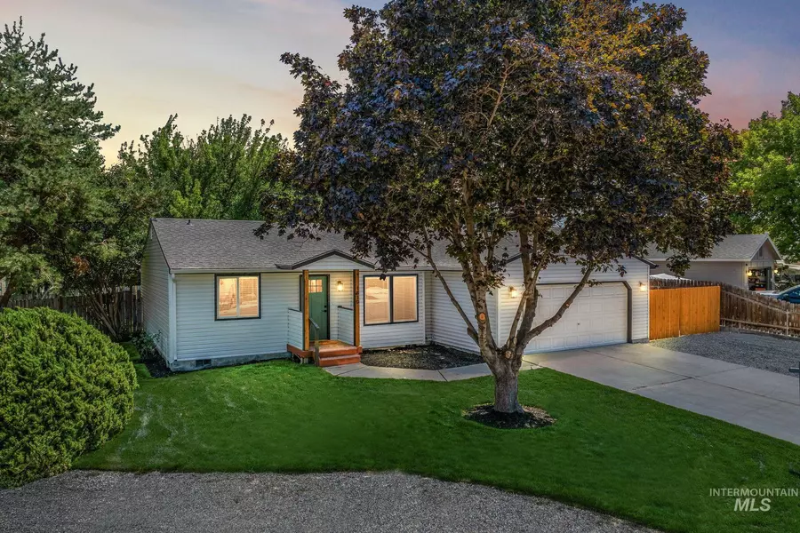 1810 Taurus Dr, Nampa, ID 83651