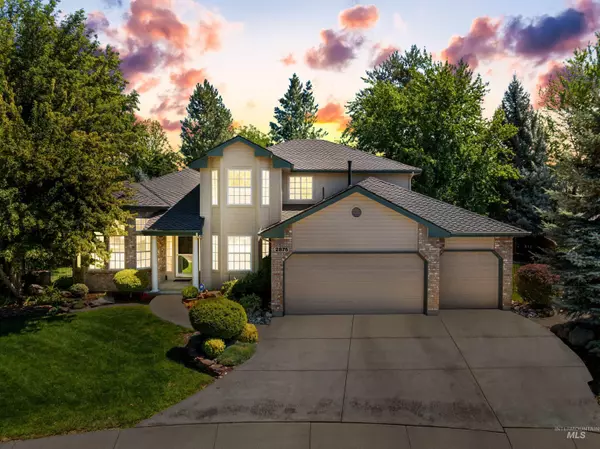 2875 E Parkriver Dr, Boise, ID 83706-6085