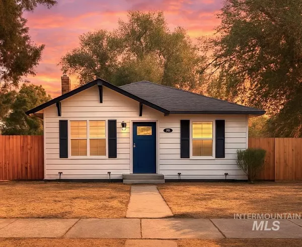 178 Van Buren St, Twin Falls, ID 83301-5153