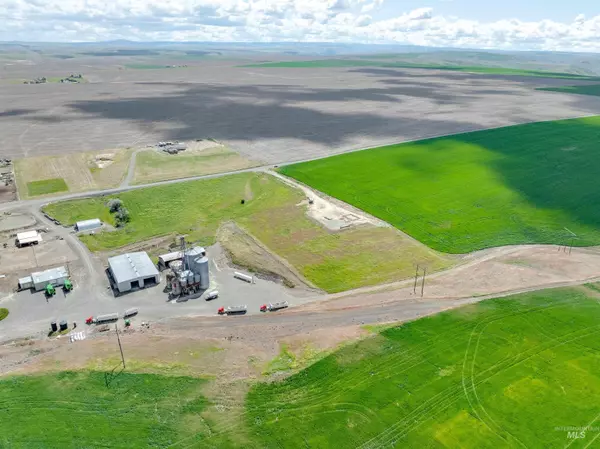 6667 Silcott Road, Clarkston, WA 99403