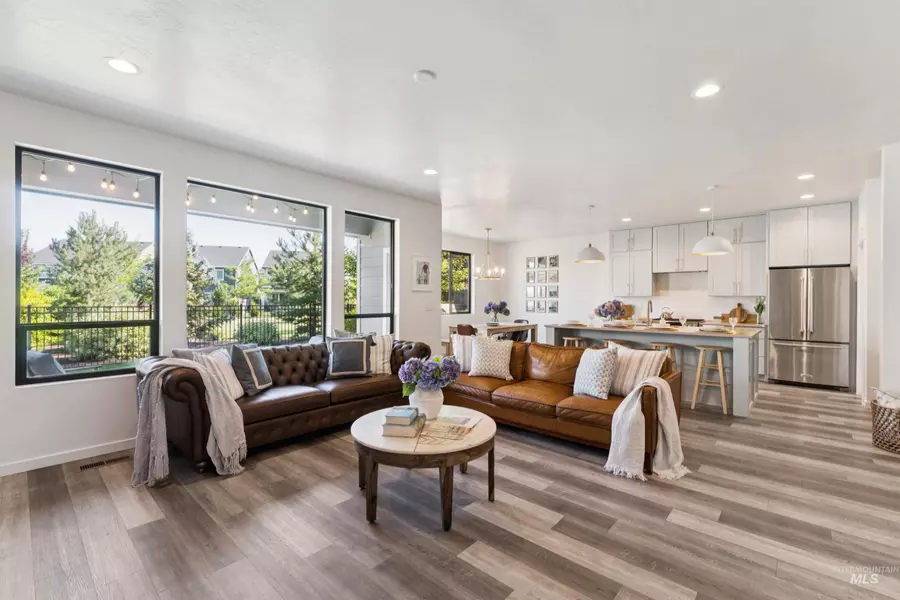 10146 Silversun St, Nampa, ID 83687-7915