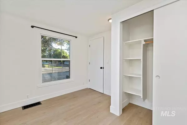 Boise, ID 83705,3913 Nez Perce