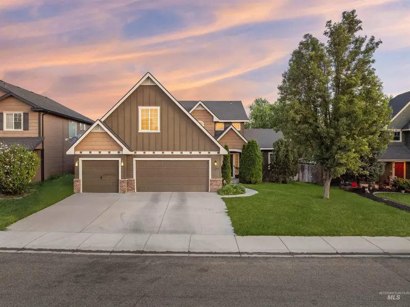 836 W Tooele Dr, Nampa, ID 83686