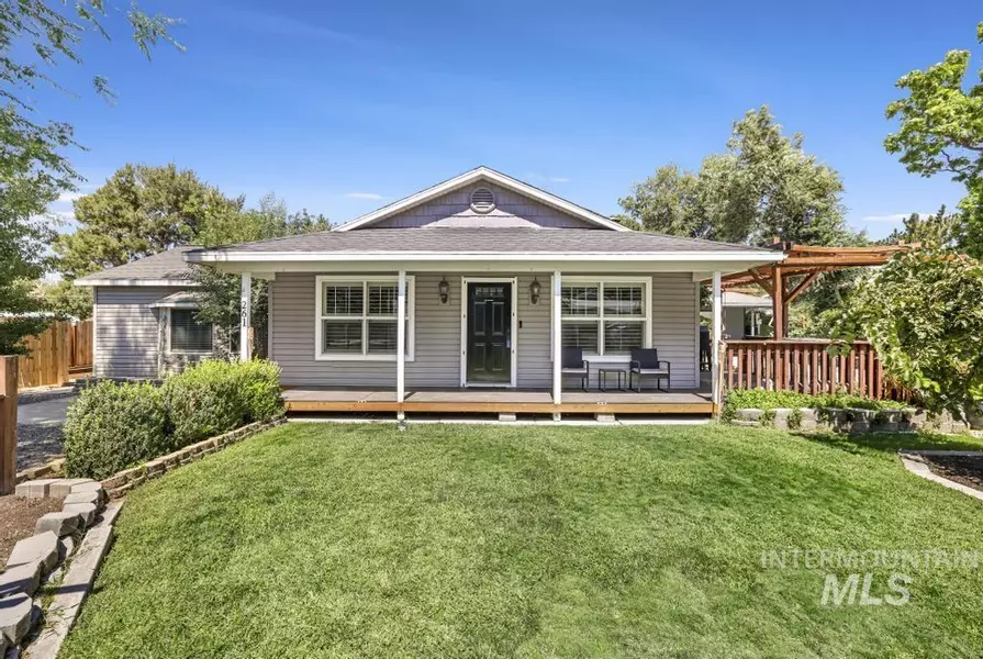 261 North St W, Hagerman, ID 83332-5065