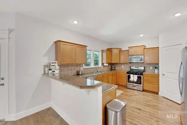 Meridian, ID 83642,2208 E Bowstring St