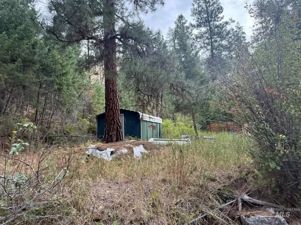 Mccall, ID 83638,147 Dustin Rd