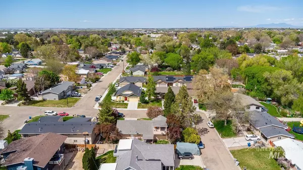 Caldwell, ID 83605,816 Bushnell