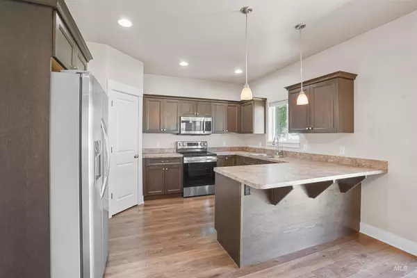 Heyburn, ID 83336,1916 14th Drive