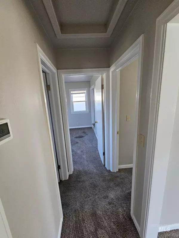 Boise, ID 83706,5706 W Freemont St