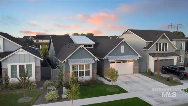 Nampa, ID 83687-7934,10238 Hazy Glen Dr