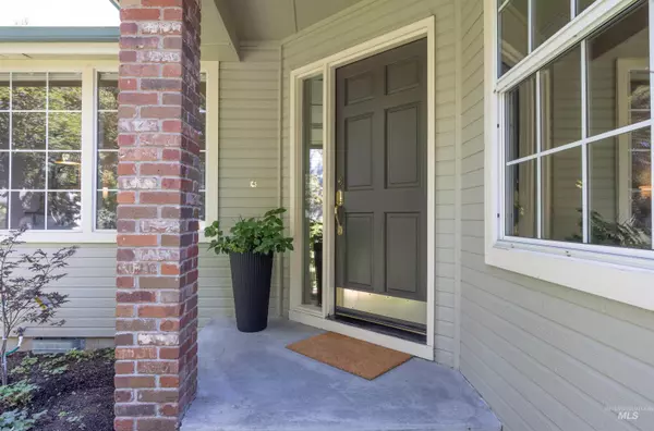 3362 E Dowling Mill Ct., Boise, ID 83706