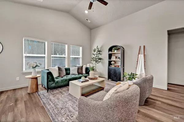 Nampa, ID 83687,17170 N Gwinnett Avenue