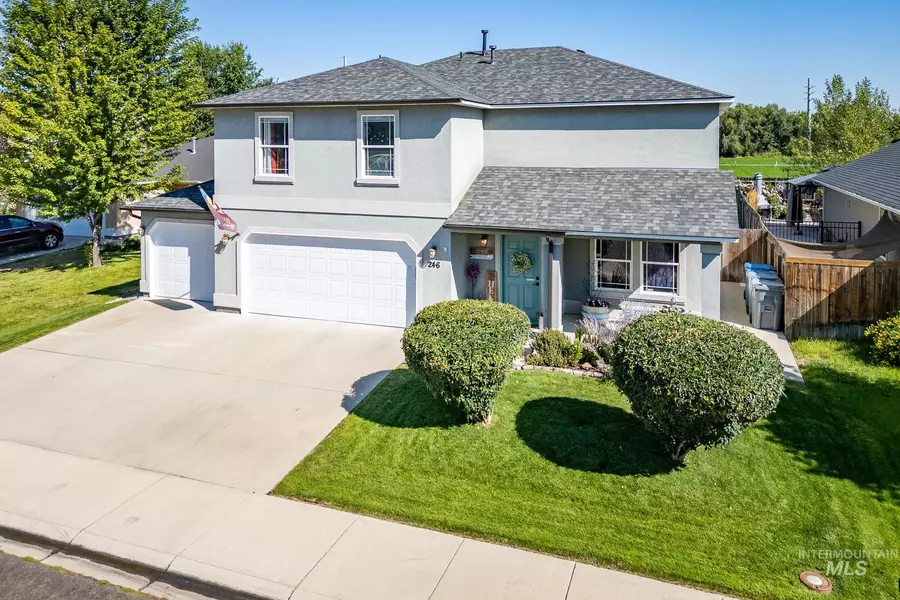 246 E Rose Lake Dr, Middleton, ID 83644