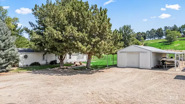 Eagle, ID 83616-1424,9095 W Edgeview Ln