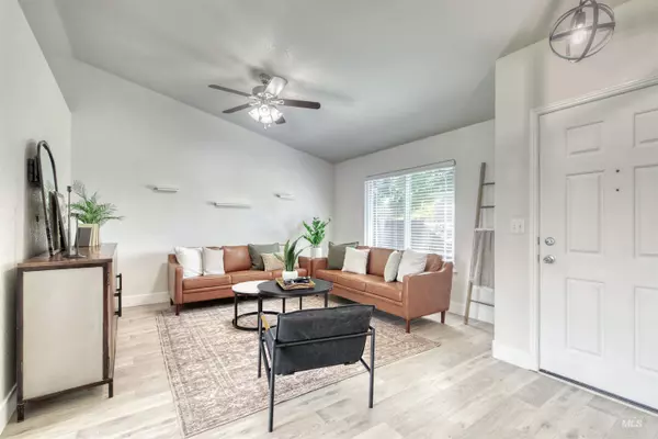 Kuna, ID 83634,1410 W Castro Dr