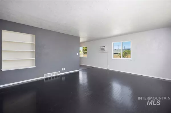 Twin Falls, ID 83301,915 Del Mar Dr