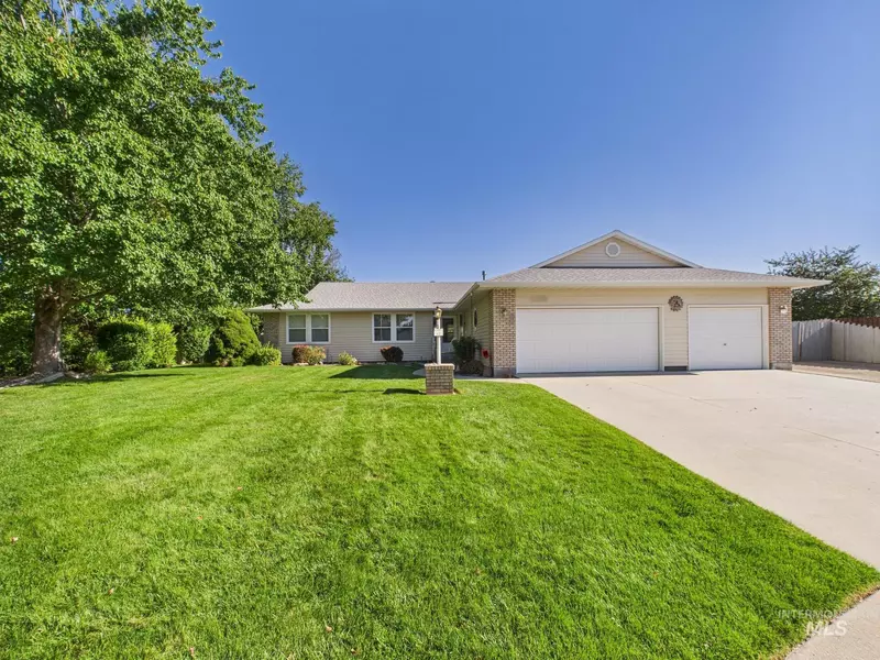 1480 Fernlee Circle, Emmett, ID 83617