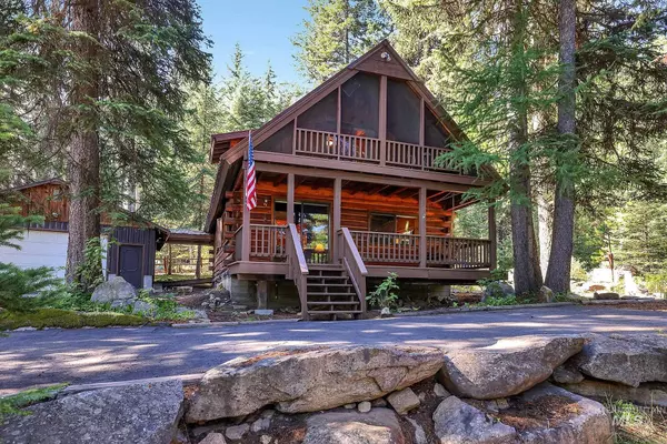 2453 West Mountain Road, Donnelly, ID 83615