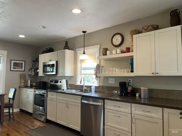 Filer, ID 83328,1964 E 3550 N