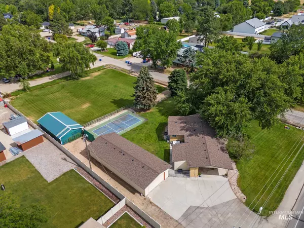 Meridian, ID 83646,4320 N Locust Grove