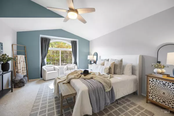 Boise, ID 83703-6410,5025 N Contour Way