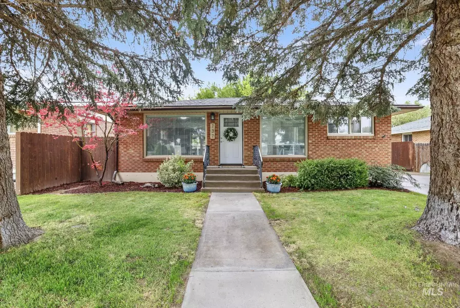 737 Maurice Street, Twin Falls, ID 83301-6955