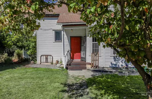 Pomeroy, WA 99347,190 9th Street