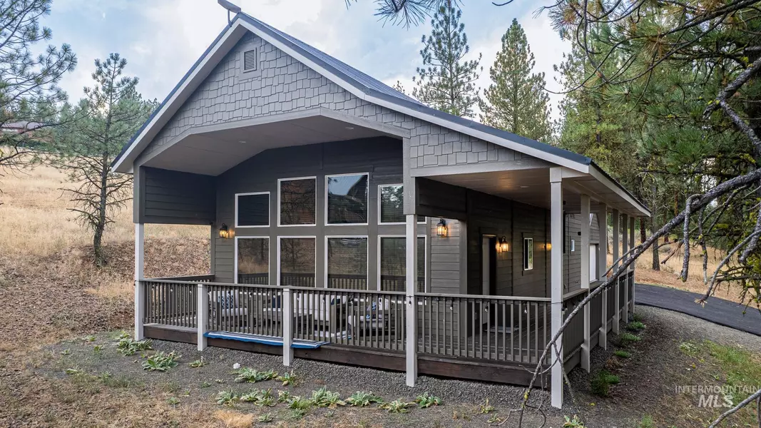 3879 Hot Springs Road, New Meadows, ID 83654