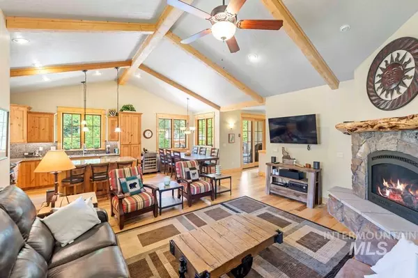Mccall, ID 83638,1504 Roosevelt