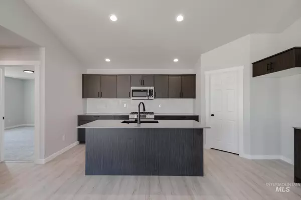 Nampa, ID 83687,18500 N Trumpet Lily Ave